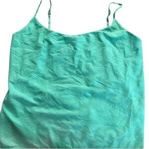Apostrophe XL green textured camisole mid weight stretch not see through NWOT